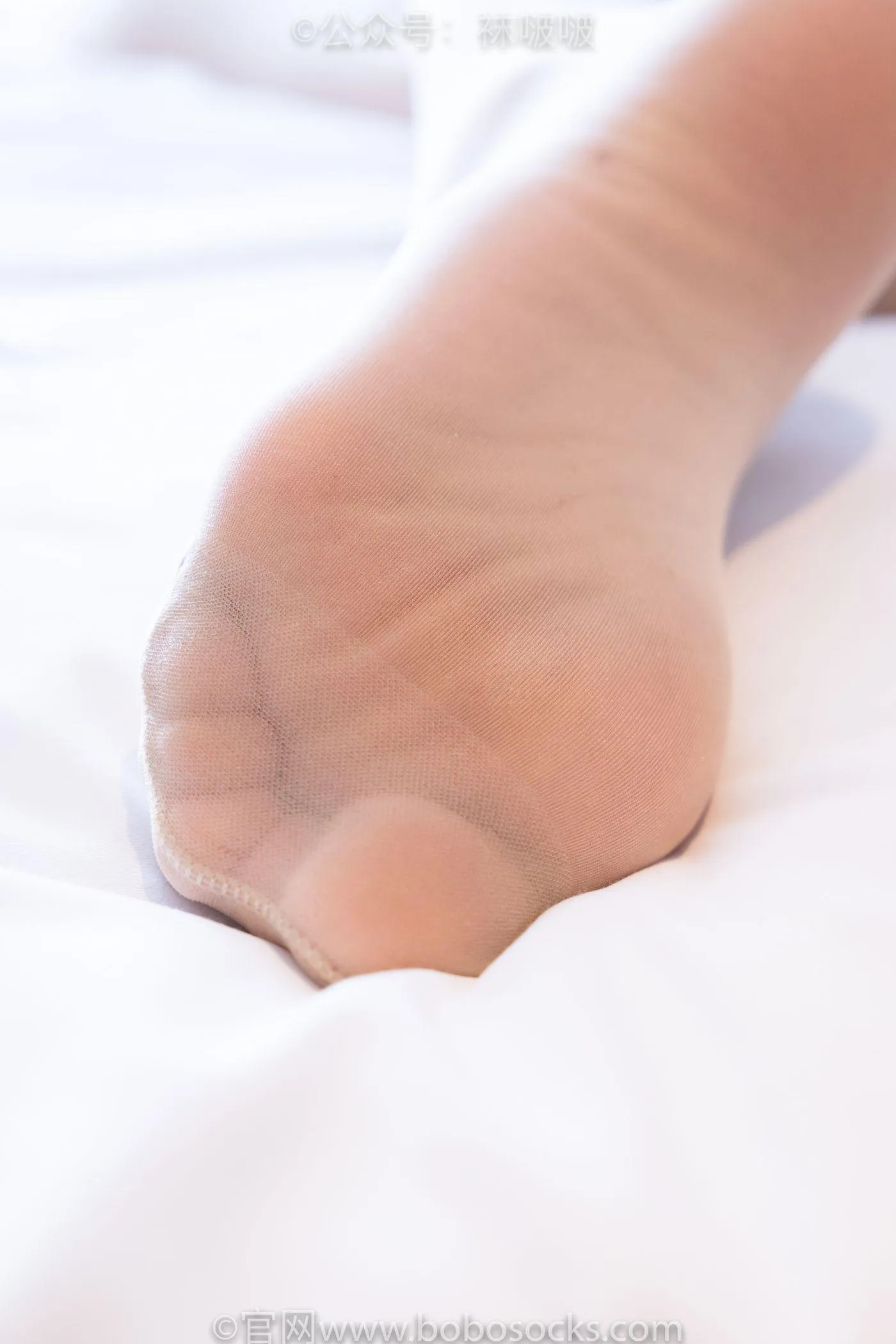 [BoBoSocks袜啵啵]NO.008 涵涵-帆布鞋、白色短棉袜、肉丝 [139P]插图1